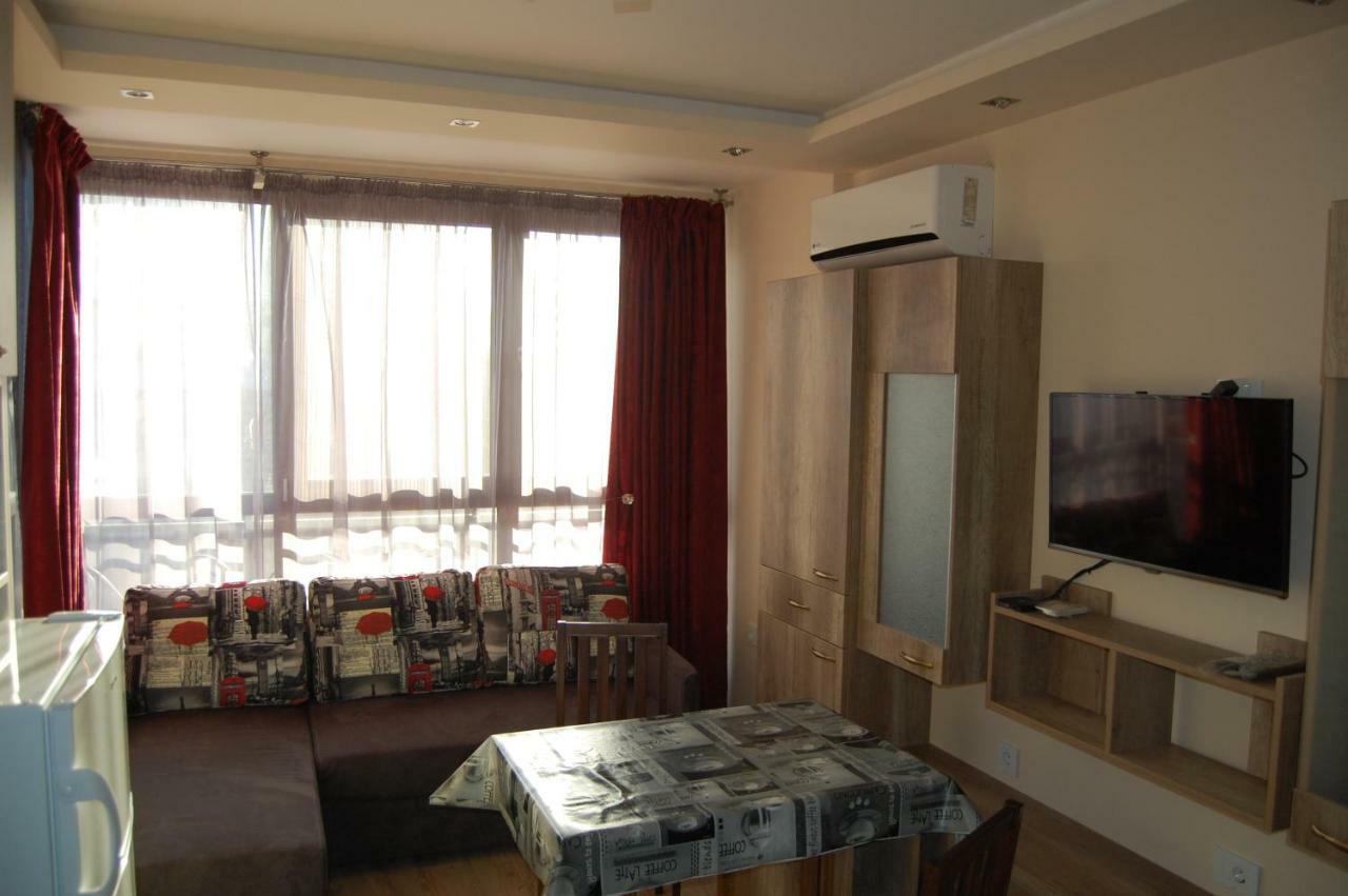 7Nla Apartment Varna Exterior photo